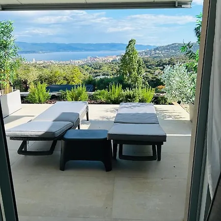 Casa Lc Chambre1 Vue Jacuzzi * Ajaccio (Corsica)